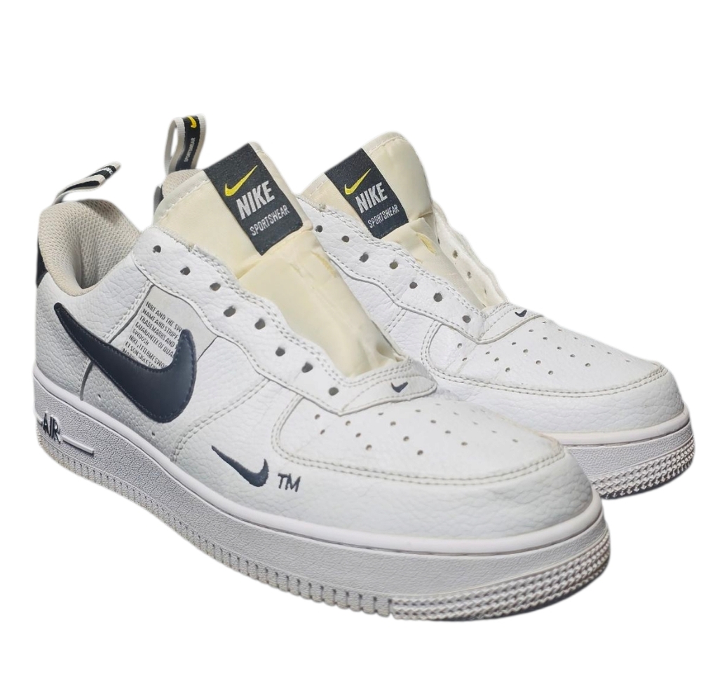 Nike White and Gray Sneakers